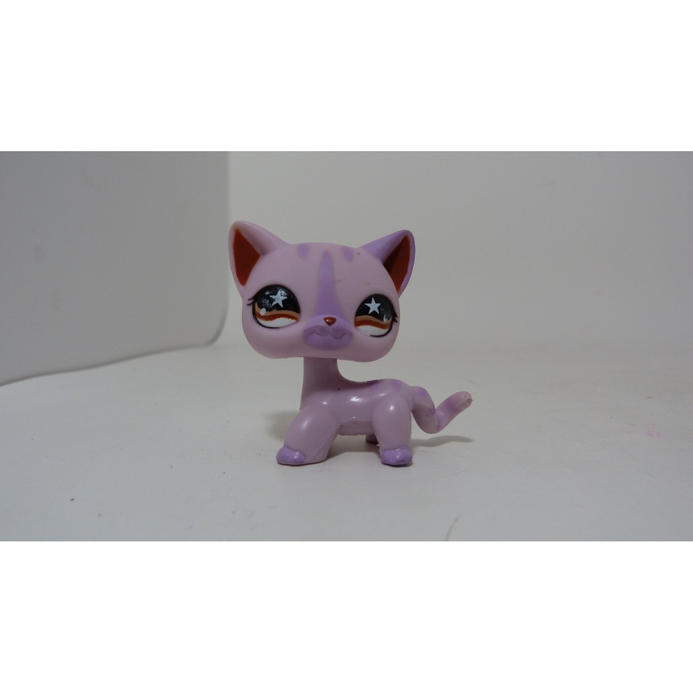 Hasbro Littlest Pet Shop LPS #933 Purple Shorthair Cat Star Eyes Tabby Figurine